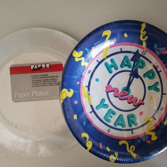 NEW Happy New Year 75 Plates and 150 Napkins - Picture 3 of 7